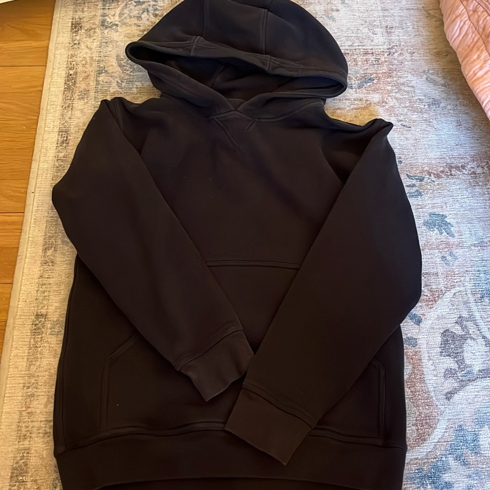 Lululemon simple black hoodie